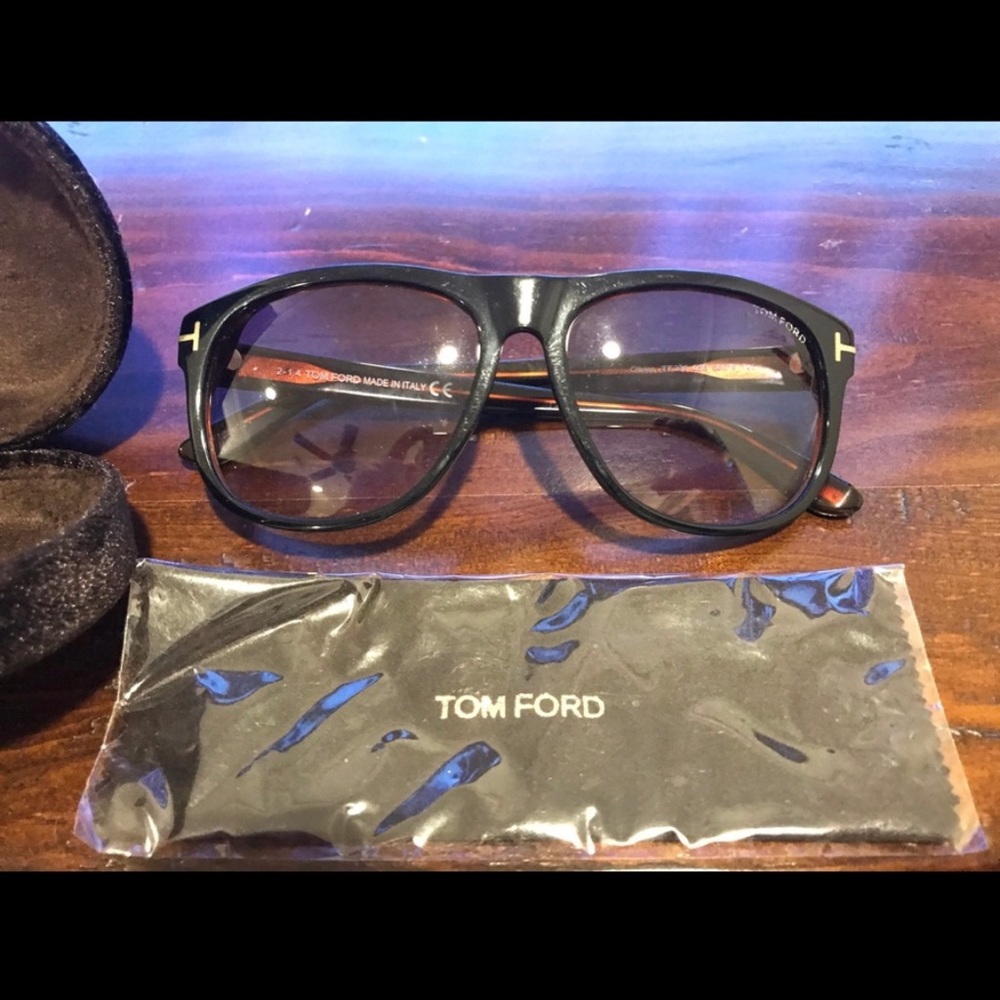 Unisex Tom Ford Sunglasses Great Condition